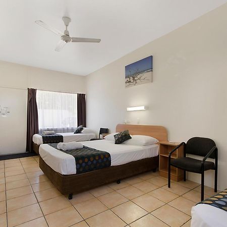 Beach House Motel Townsville Exteriér fotografie