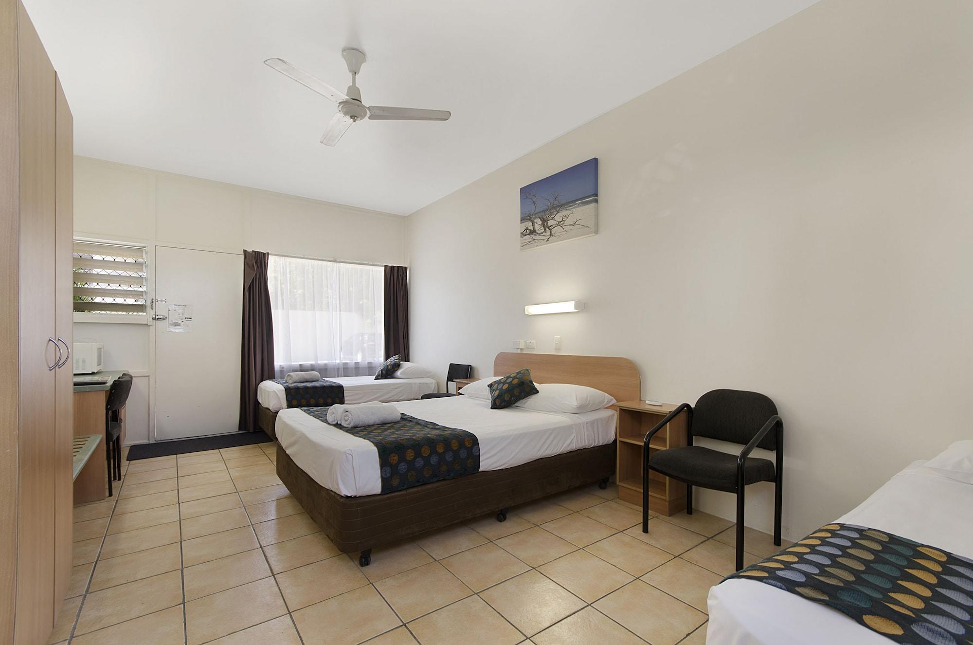 Beach House Motel Townsville Exteriér fotografie