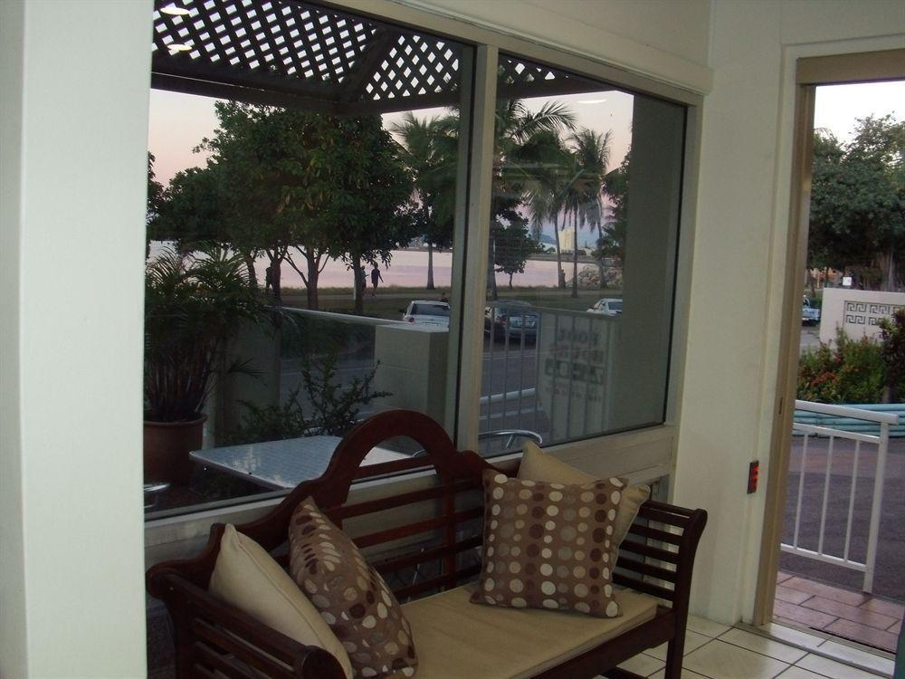 Beach House Motel Townsville Exteriér fotografie