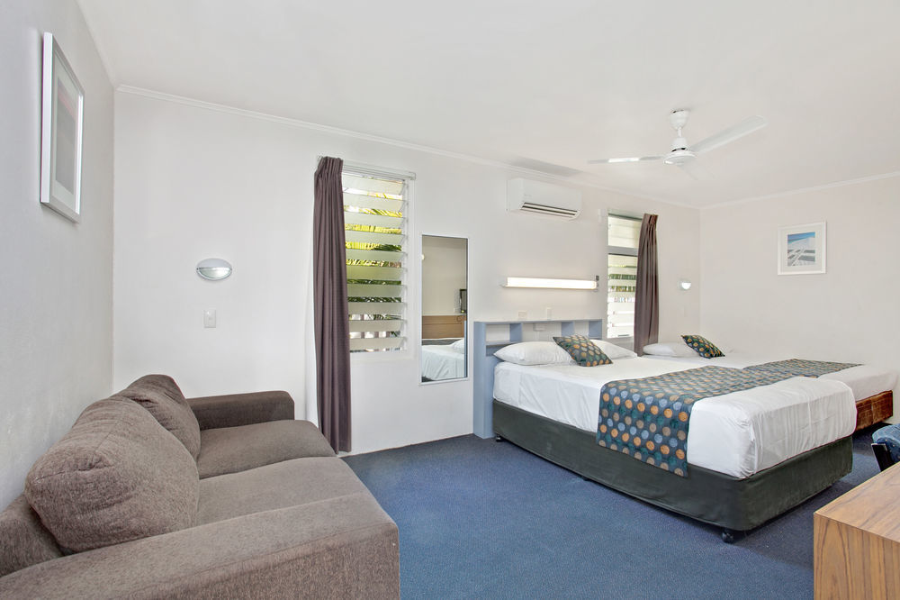 Beach House Motel Townsville Exteriér fotografie