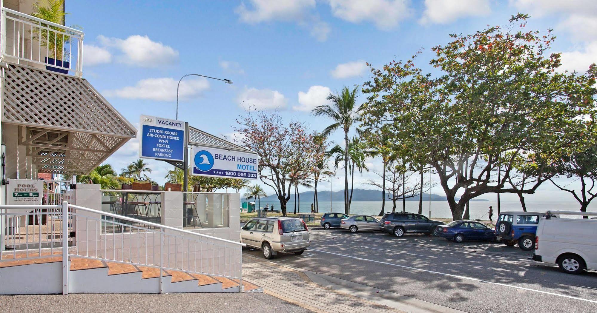 Beach House Motel Townsville Exteriér fotografie