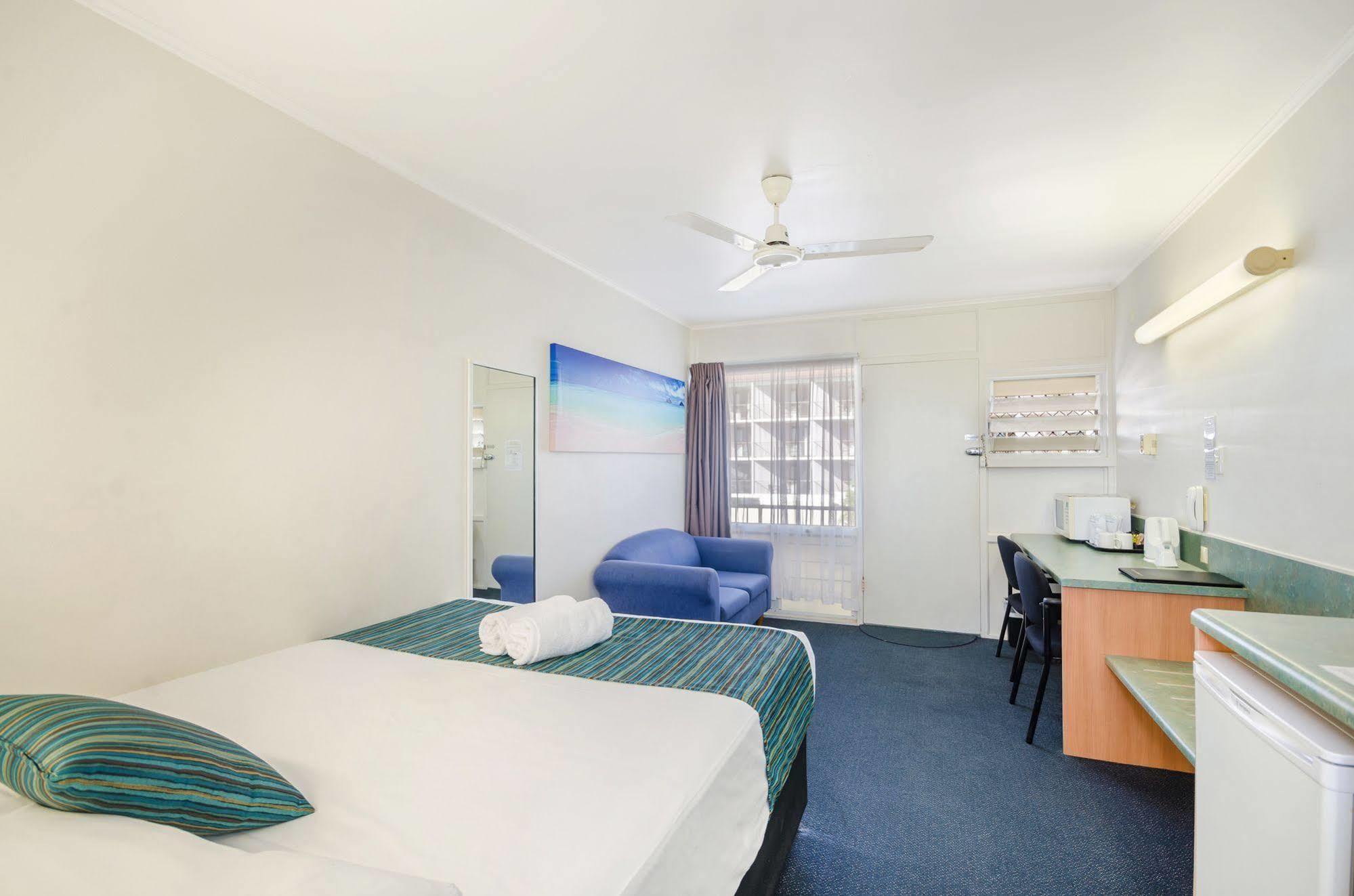 Beach House Motel Townsville Exteriér fotografie